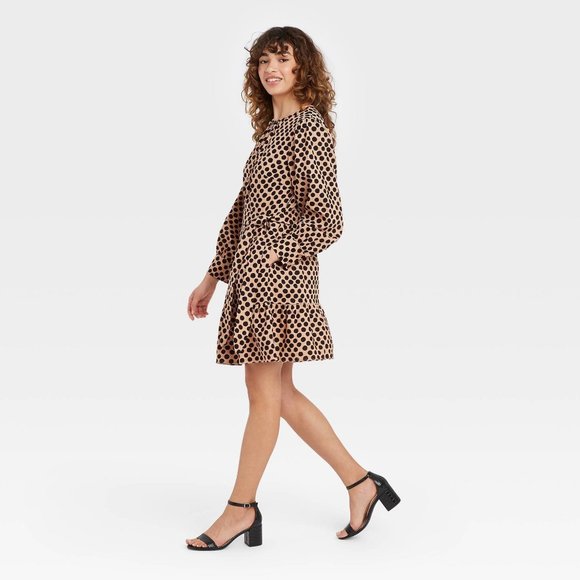 Women's Polka Dot Long Balloon Sleeve Tiered Dress - Picture 2 of 3